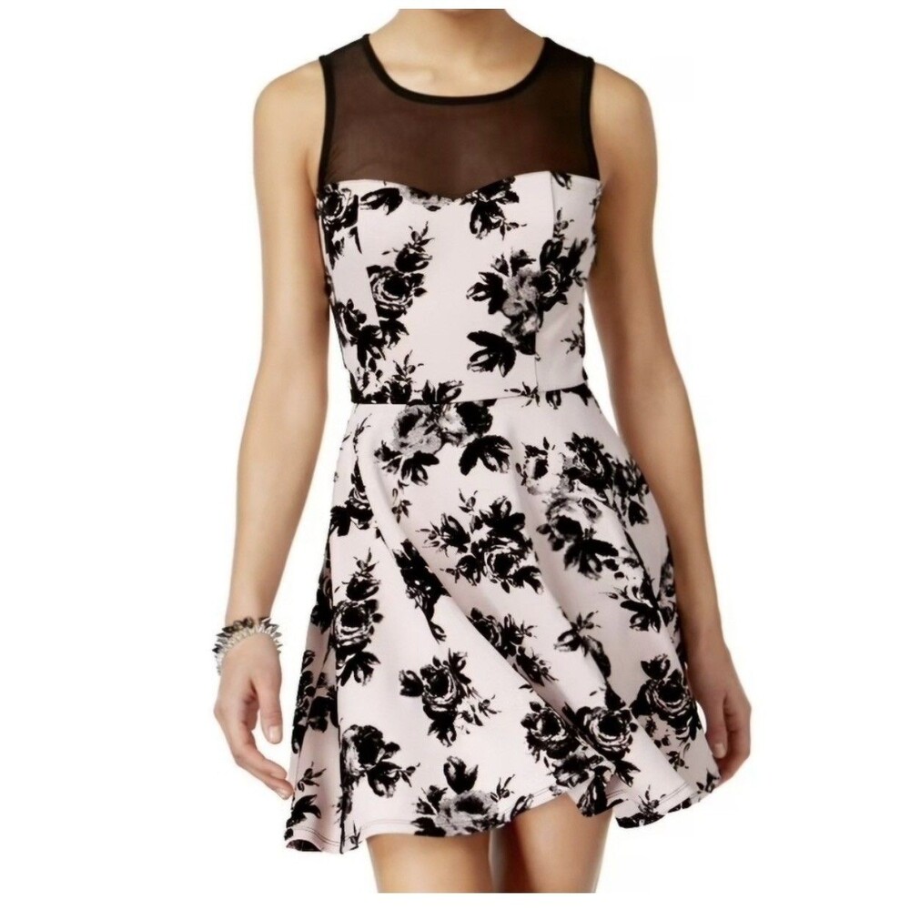 Women’s Trixxi Black White Floral Sleeveless Dress Mini size M/Large